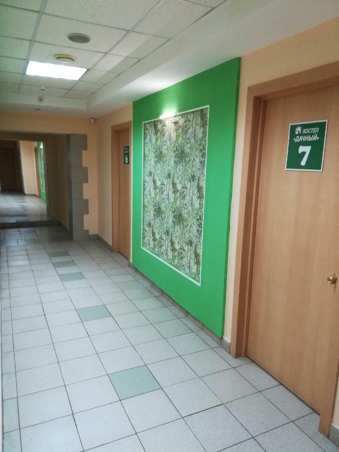 Dachny Hostel На Метро "Заельцовская" Novosibirsk Eksteriør bilde