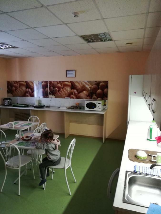 Dachny Hostel На Метро "Заельцовская" Novosibirsk Eksteriør bilde